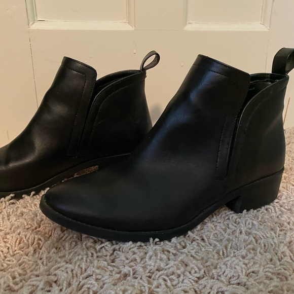 Booties - Picture 3 of 5